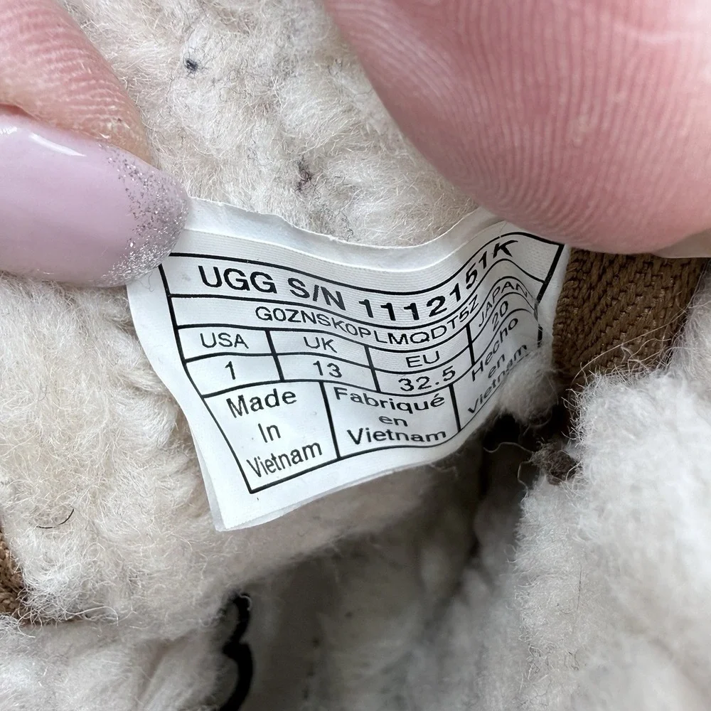 UGG neumel ii